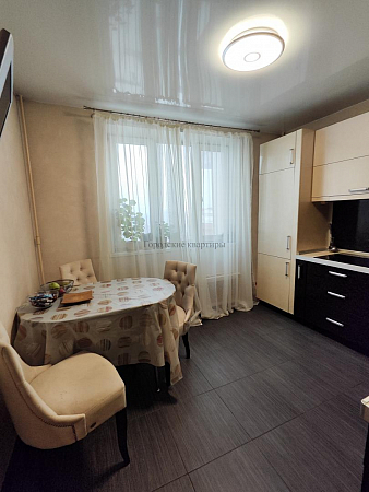 Продажа: 2-комнатная квартира у метро Молжаниново, Химки, Планерная, Ховрино  57 кв.м